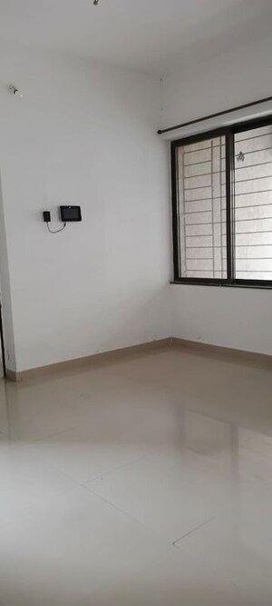 Room in 2 BHK Apartment at Sanskruti Jardin, Baner – for Rent