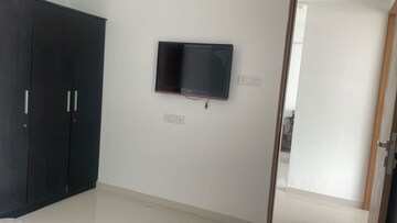 Room in 2 BHK Apartment at Majestique Signature Towers, Balewadi – for Rent