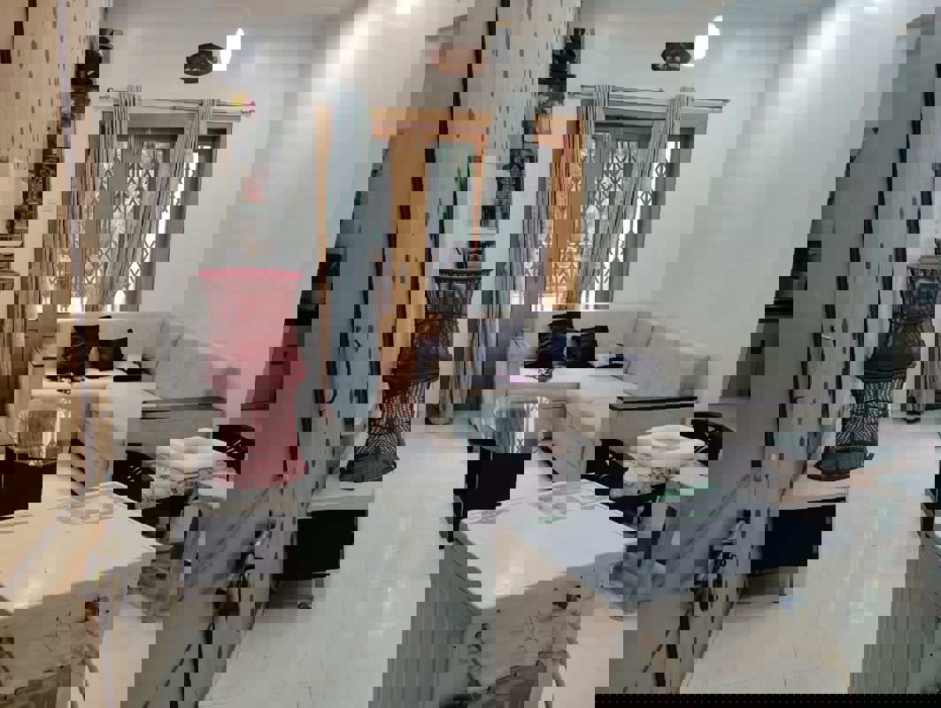 2 BHK Apartment For Rent in Krishna Kamal