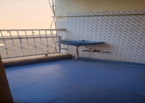 Room in 2 BHK Apartment at Patparganj – for Rent