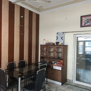 Living Room in  Pg at Gomti Nagar – for Rent