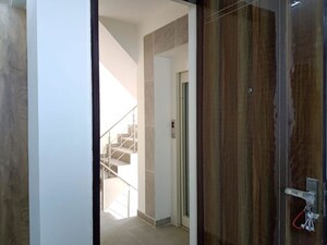 Building Lobby in Studio Builder Floor at Sector 55 – for Rent