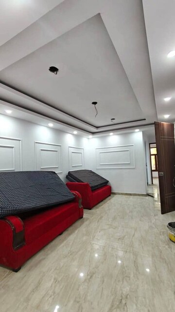 Bedroom in 2 BHK Apartment at Chattarpur – for Rent