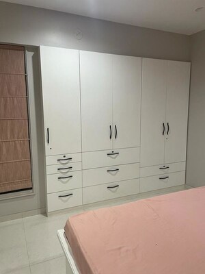 Room in 3 BHK Apartment at Aloha Towers, Baner – for Sale