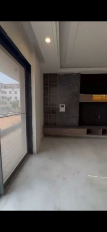 Kitchen in 4 BHK Builder Floor at Sector 85 – for Sale