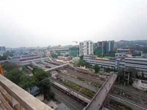 2 BHK Apartment – Exterior View View at Chembur - for Rent