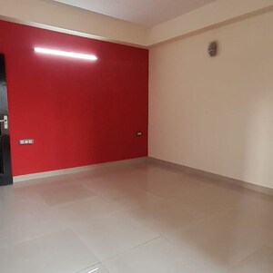 Room in 3 BHK Apartment at Oxirich Avenue, Ahinsa Khand 2 – for Rent