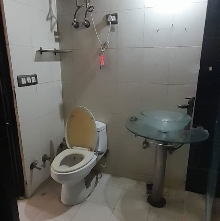 Bathroom, oxirich-avenue 3 Bedroom 1761 Sq.Ft. Apartment In Ahinsa Khand 2 Ghaziabad 9725516