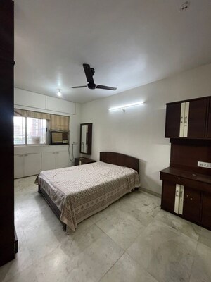 Bedroom in 2 BHK Apartment at Diamond Garden, Chembur – for Rent