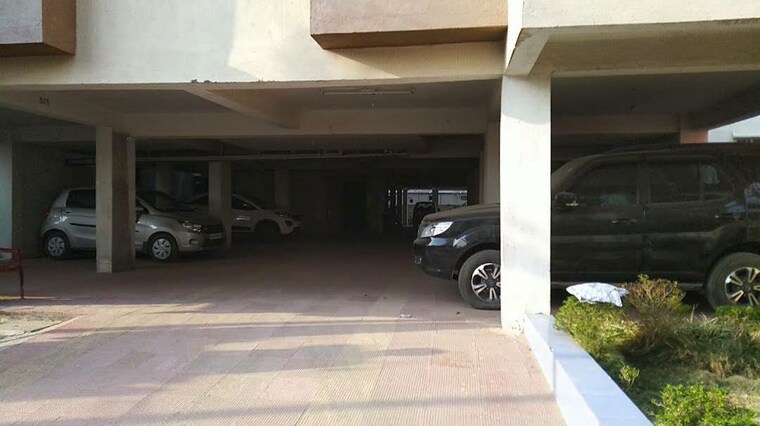  Parking, lowadih 3 Bedroom 1745 Sq.Ft. Builder Floor In Lowadih Ranchi 9725532
