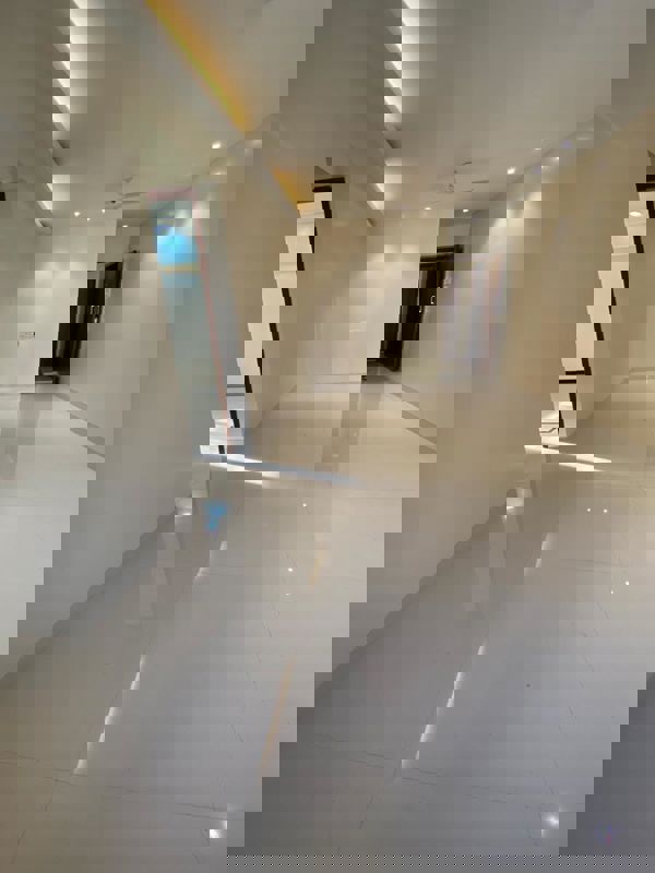 2 BHK + Pooja Room,Servant Room Apartment For Sale in Llyod Estate