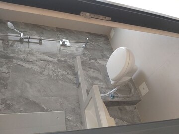 Master Bedroom in 3 BHK Apartment at Anmol Fortune, Goregaon East – for Rent