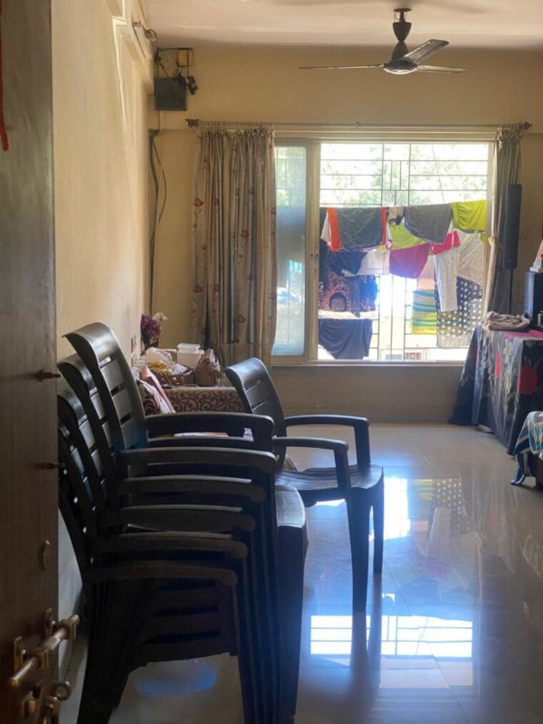 Living Room, puranik-hometown 1 Bedroom 755 Sq.Ft. Apartment In Ghodbunder Road Thane 9725525