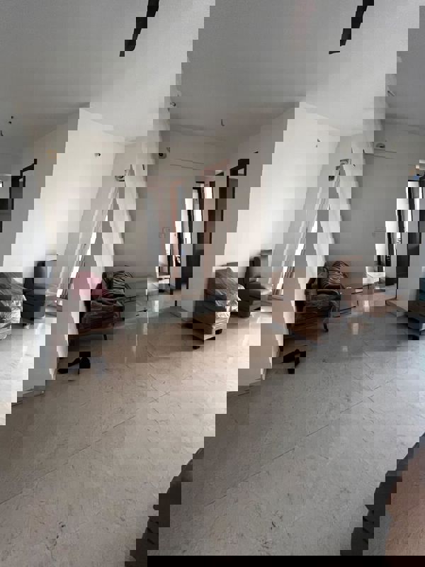 2 BHK + Pooja Room,Servant Room,Extra Room Apartment For Rent in Dosti Ambrosia