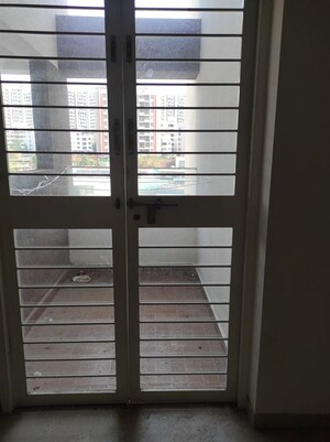 Room in 2 BHK Apartment at Porwal Parklane Urbanjoy, Sus – for Rent