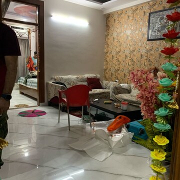 Living Room in 2 BHK Apartment at Powai – for Rent