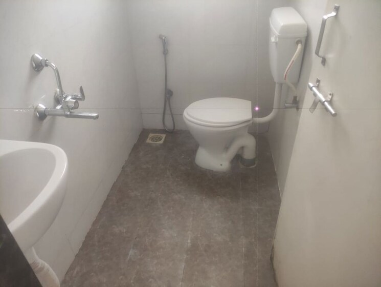 Bathroom, guruwar peth 1 RK 350 Sq.Ft. Apartment In Guruwar Peth Pune 9725613