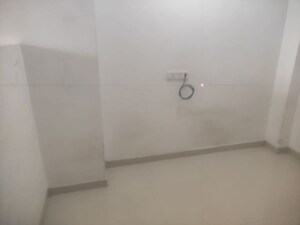 Room in 1 RK Apartment at Guruwar Peth – for Rent