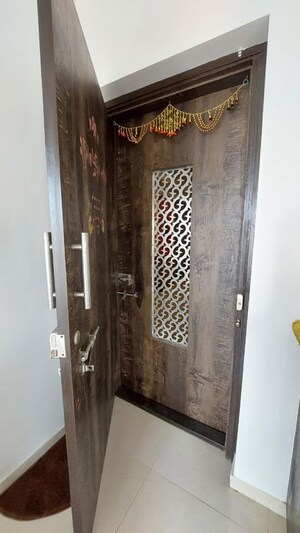 2 BHK Apartment For Rent in Runwal Eirene, Balkum Pada