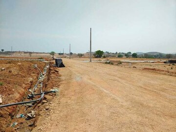  Plot For Sale in Mansanpalle