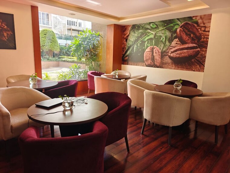 Master Bedroom, hm-grandeur 3.5 Bedroom 3400 Sq.Ft. Apartment In Frazer Town Bangalore 9725660