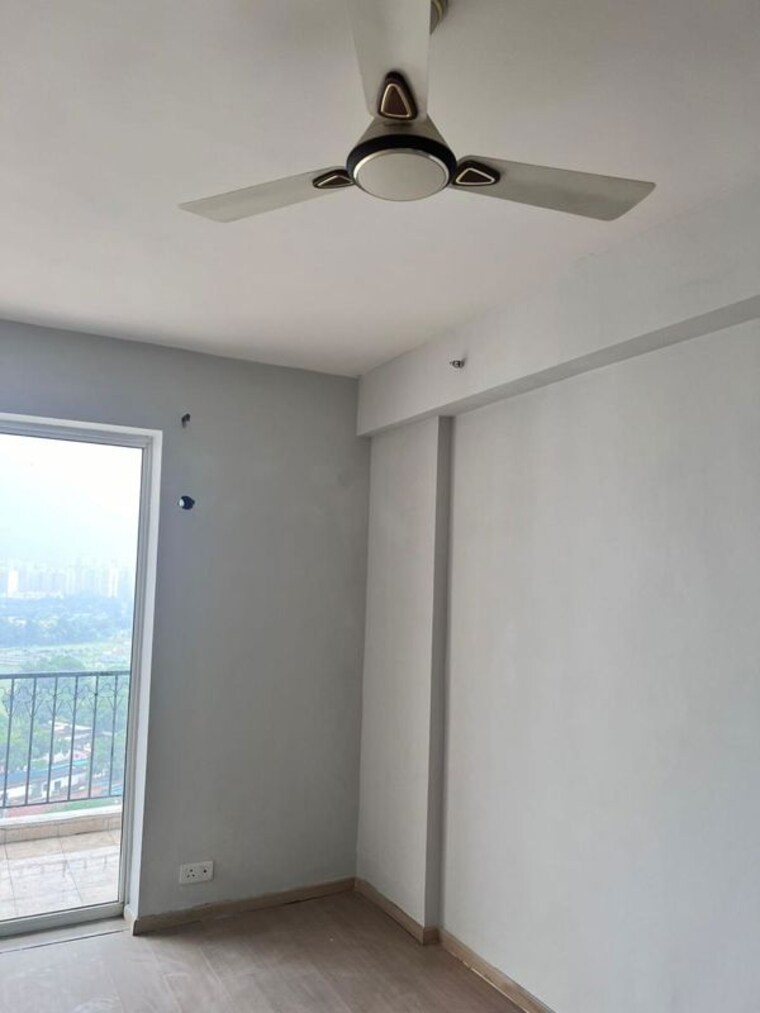 undefined, dlf-new-town-heights-i 3.5 Bedroom 1930 Sq.Ft. Apartment In Sector 90 Gurgaon 9725677