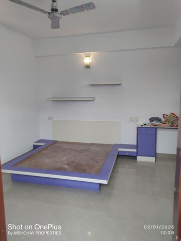 Room in 3 BHK Apartment at Arkavathy Layout – for Rent