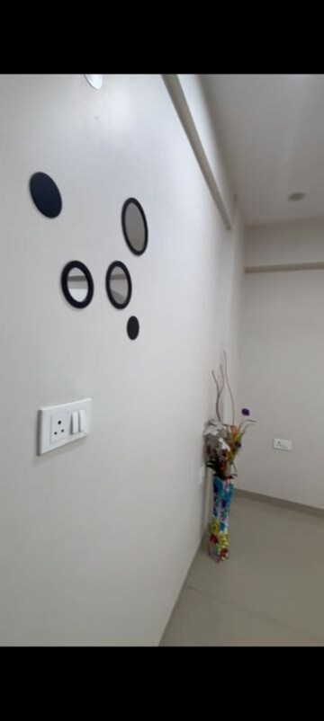 Furnished Amenities in 2 BHK Apartment at Shree Vardhman Green Court, Sector 90 – for Rent