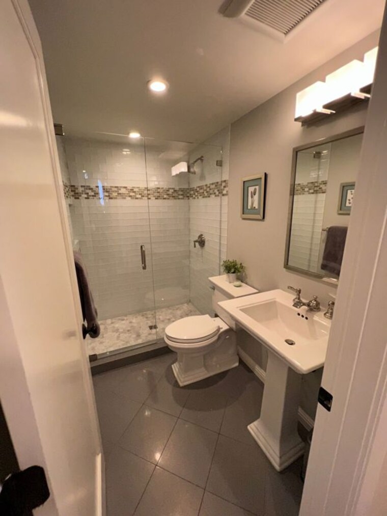 Bathroom, ram krishna nagar 3 Bedroom 1600 Sq.Ft. Apartment In Ram Krishna Nagar Mumbai 9725652