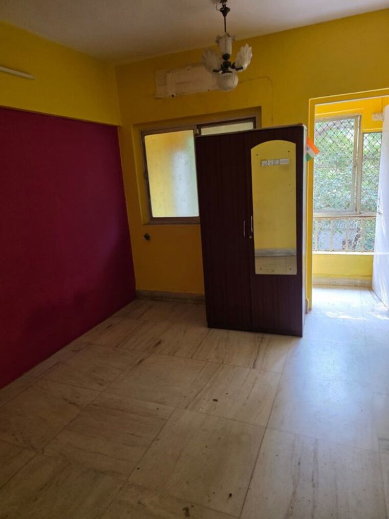 Room, new-india-himalaya 1.5 Bedroom 650 Sq.Ft. Apartment In Andheri East Mumbai 9725693