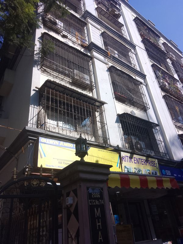 2 BHK 940 Sq.Ft. Apartment in Mhatre Classic CHS