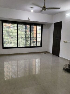 Room in 3 BHK Apartment at Garodia Nagar, Ghatkopar East – for Rent