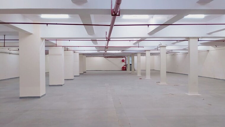 undefined, sector 63 Commercial Warehouse 5500 Sq.Ft. In Sector 63 Noida 9725635