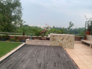 Balcony in 3.5 BHK Builder Floor at Sarvodaya Enclave – for Rent