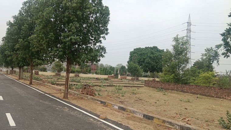undefined, garden-estate-township  2000 Sq.Ft. Plot In Gomti Nagar Lucknow 9725648