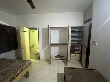 Bedroom in 2 BHK Apartment at Vejalpur – for Rent