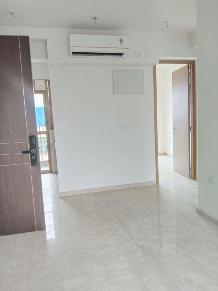 Room, godrej-rks 2 Bedroom 650 Sq.Ft. Apartment In Chembur Mumbai 9725707