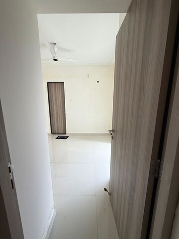Bathroom in 2 BHK Apartment at Kalpataru Immensa, Kolshet Road – for Rent