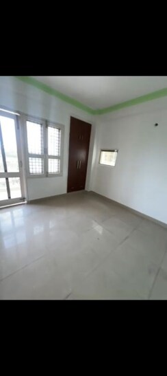 3 BHK + Servant Room Apartment For Sale in SVP Gulmohur Garden