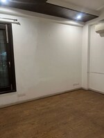 3.5 BHK + Extra Room 1800 Sq.Ft. Builder Floor in Safdarjung Enclave