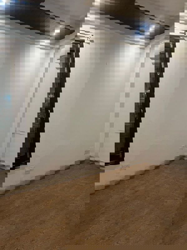 3.5 BHK + Extra Room Builder Floor For Rent in Builder Floor