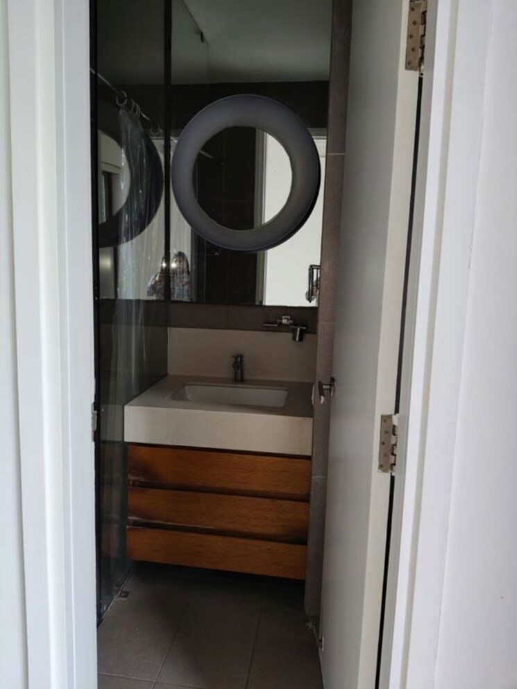 Bathroom, tata-raheja-raisina-residency 3 Bedroom 1705 Sq.Ft. Apartment In Sector 59 Gurgaon 9725804