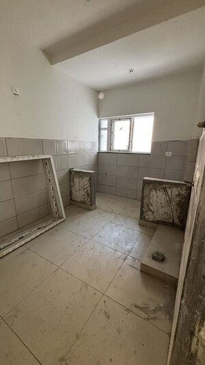 Room in 3 BHK Apartment at Prestige Green Gables, Panathur – for Sale