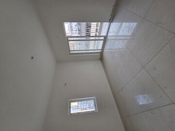 Room in 3 BHK Apartment at Prestige Green Gables, Panathur – for Sale