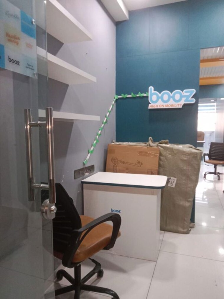 Team Area, gota Commercial Office Space 1005 Sq.Ft. In Gota Ahmedabad 9725841
