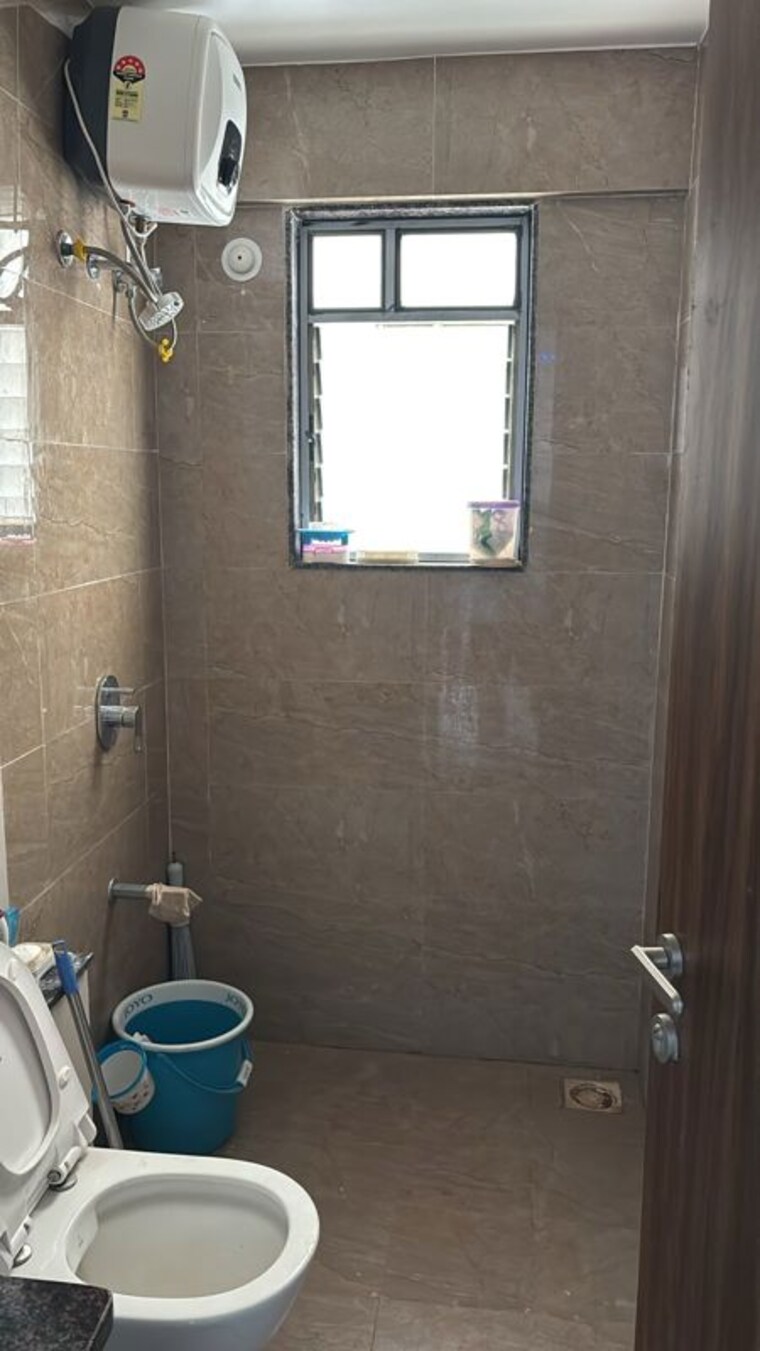 Bathroom, arv-uthville 2 Bedroom 1020 Sq.Ft. Apartment In Kharadi Pune 9725836