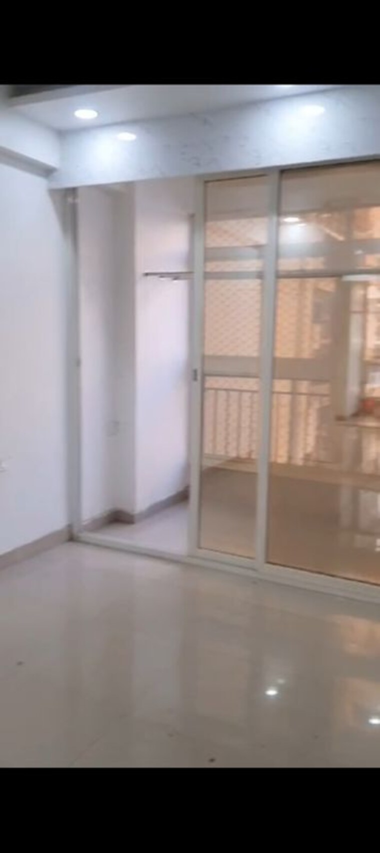 Room, raj nagar extension 3 Bedroom 1395 Sq.Ft. Apartment In Raj Nagar Extension Ghaziabad 9725852