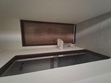 Furnished Amenities in 3 BHK Apartment at Narendra Nagar – for Rent