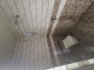 Attached Bathroom in 3 BHK Apartment at Narendra Nagar – for Rent