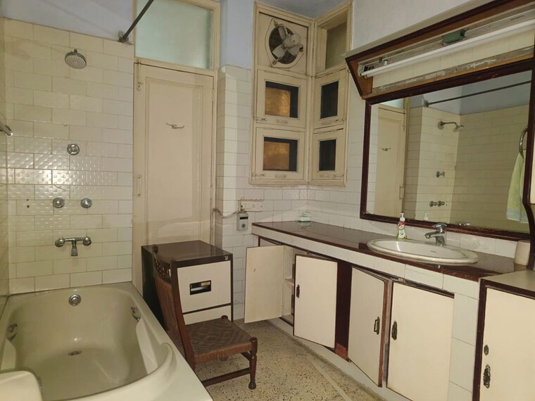 Kitchen, malviya nagar 2.5 Bedroom 1800 Sq.Ft. Builder Floor In Malviya Nagar Delhi 9725901